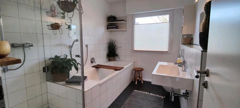 Einfamilienhaus Lohmar - 5 Zimmer, 219 m&sup2;, 750.000&euro; | Angebot:26763095