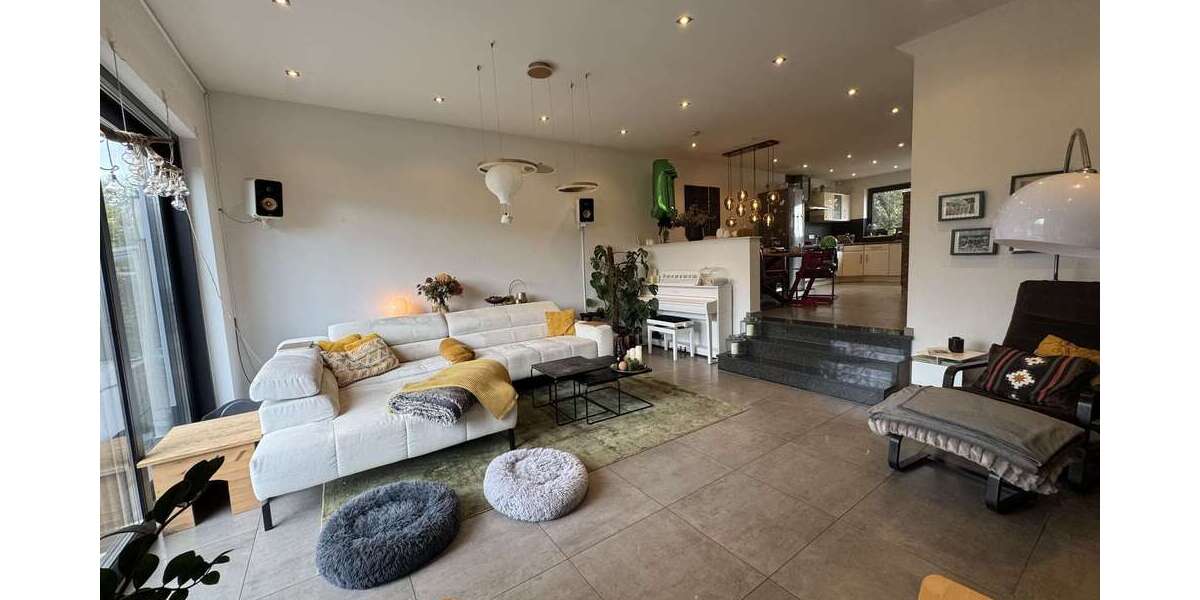 Haus zum Mieten in Pulheim 2.350 € 175 m² 5 zimmer