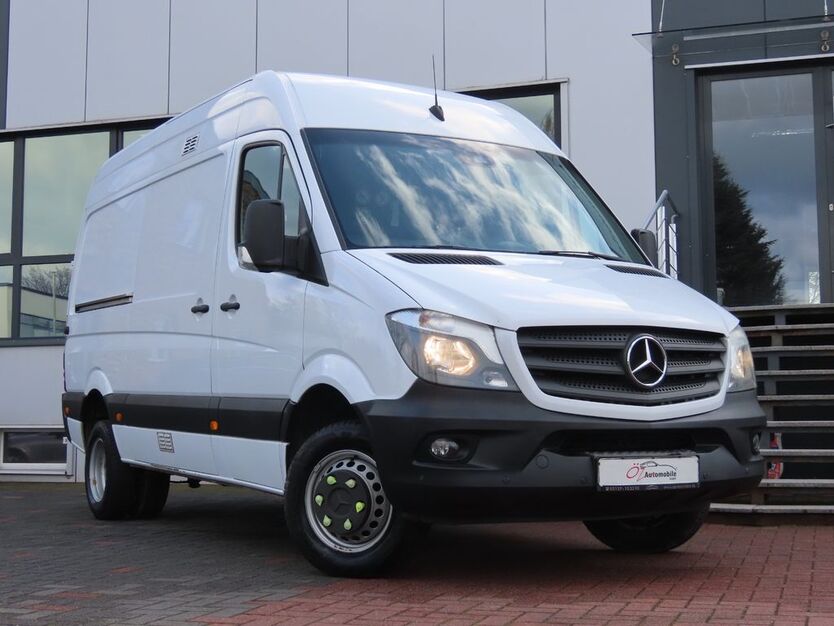 Mercedes-Benz Sprinter 190.542 km 16.900 € Neuss 41469