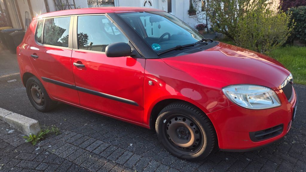 Skoda Fabia 150.099 km 1.300 &euro; Solingen 42697