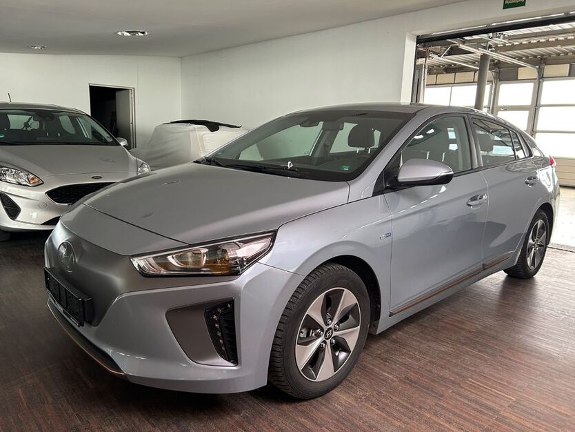 Hyundai IONIQ 43.924 km 13.490 € Brühl 50321