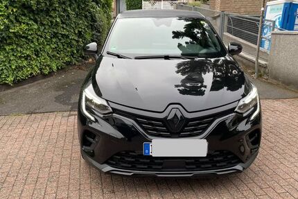 Renault Captur 95.000 km 15.995 &euro; Köln 51109