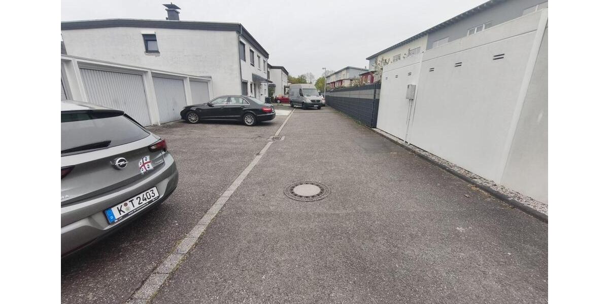 Reihenhaus Köln Porz - 6 Zimmer, 111 m&sup2;, 2.100&euro; | Angebot:26142944