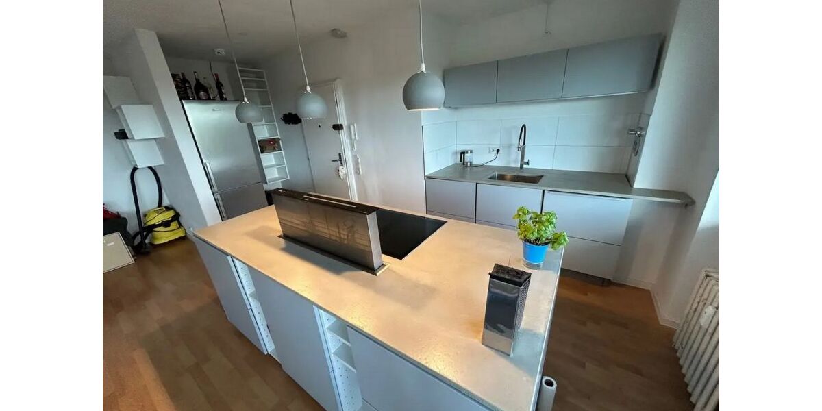 2-Zimmer-Wohnung mit Balkon im 6. OG - Köln-Weiden - Etagenwohnung Köln Lindenthal | Angebot:25647380