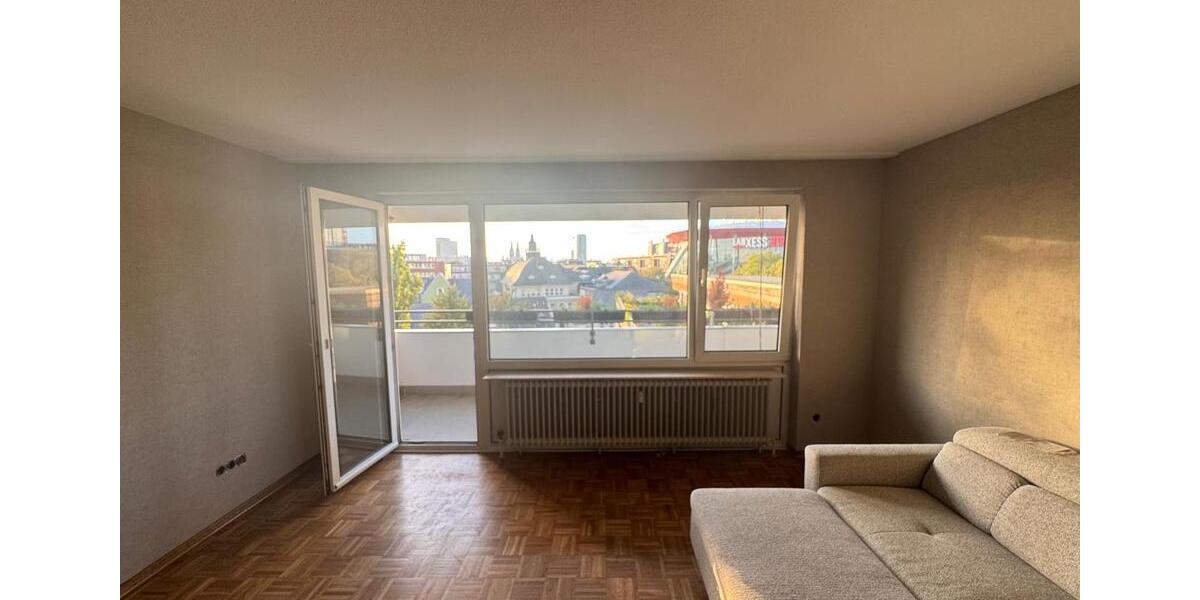 Etagenwohnung Köln Mülheim - 2 Zimmer, 74 m&sup2;, 1.400&euro; | Angebot:27578778