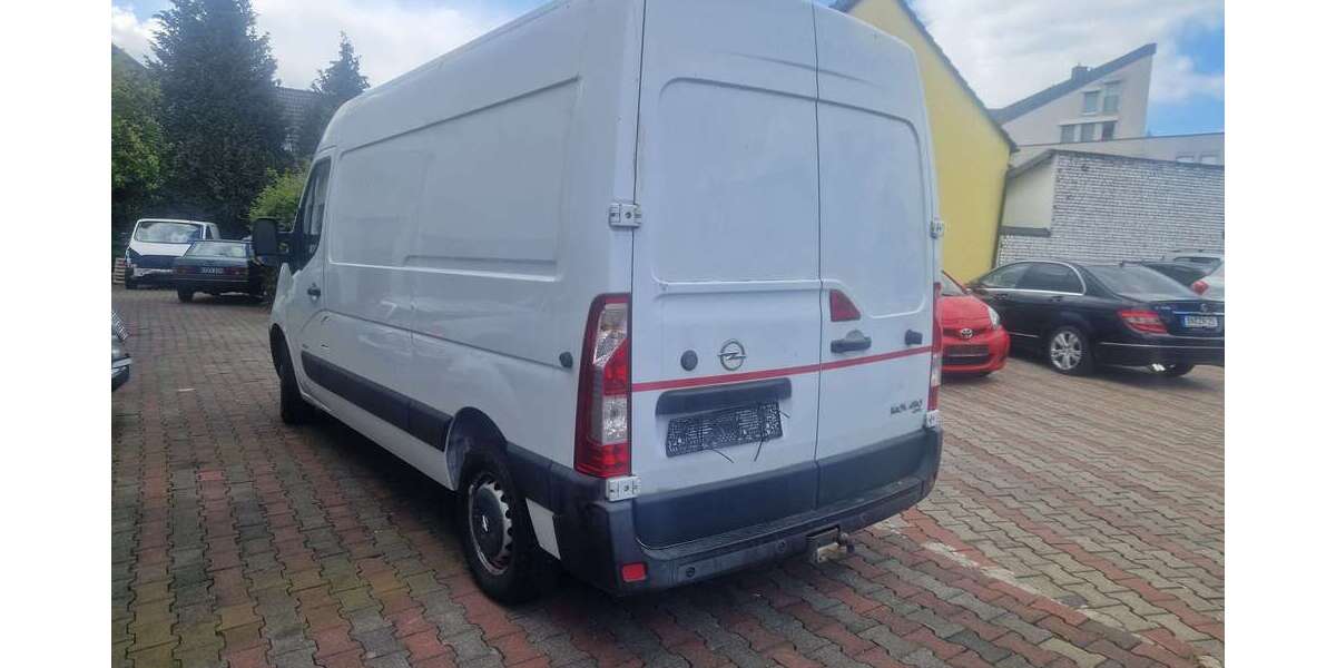 Opel Movano 11.700 km 9.900 &euro; Hennef 53773