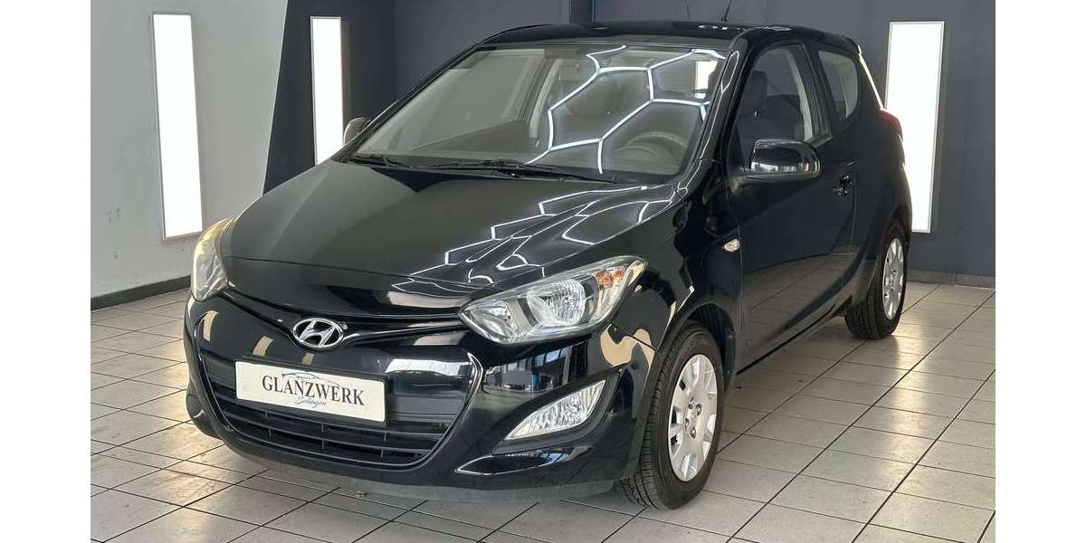 Hyundai i20 134.901 km 3.990 € Solingen 42655
