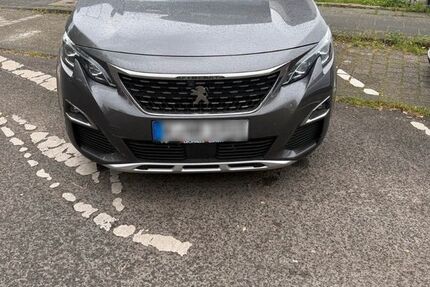 Peugeot 5008 88.636 km 29.000 &euro; Köln 50769