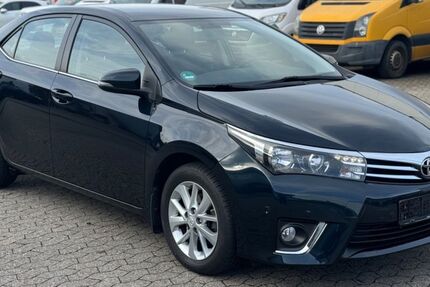 Toyota Corolla 92.370 km 13.450 € Bornheim 53332