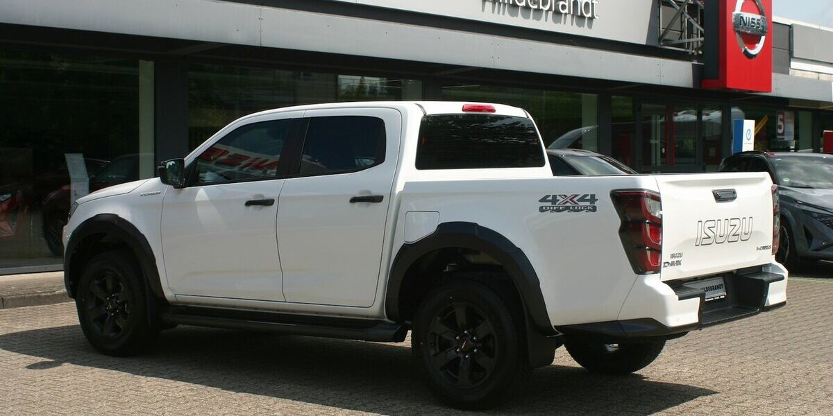 Isuzu D-Max Double Cab 4x4 V-CROSS Automatik|Diff 1.500 km 49.990 &euro; Wermelskirchen 42929