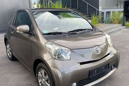 Toyota IQ