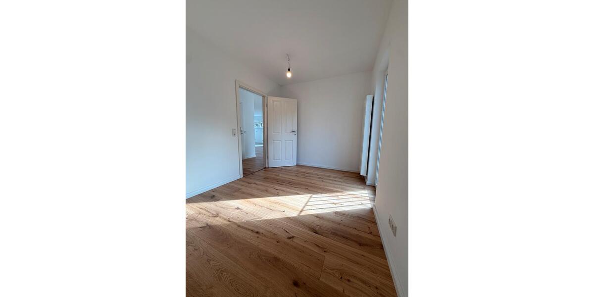 Etagenwohnung Köln Rodenkirchen - 4 Zimmer, 98 m&sup2;, 749.000&euro; | Angebot:25636936