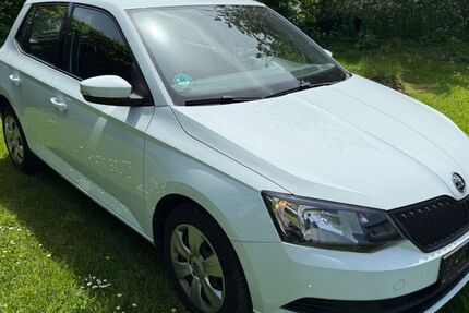 Skoda Fabia 20.576 km 7.800 &euro; Siegburg 53721