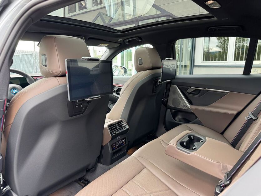 BMW 530 4.269 km 75.850 € Köln 50739