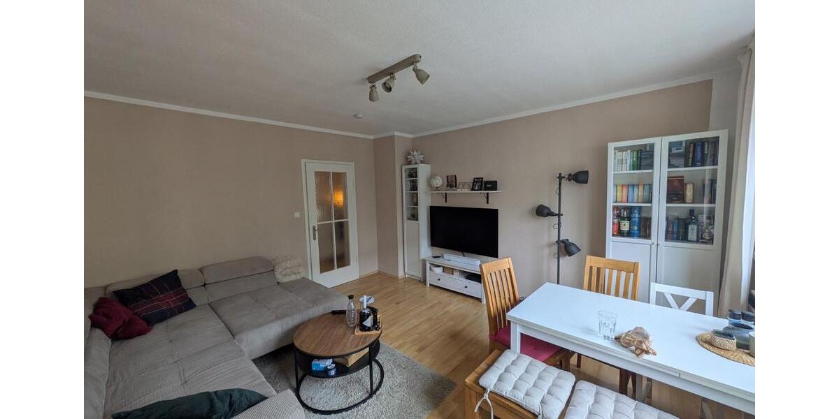 Etagenwohnung Köln Lindenthal - 3 Zimmer, 75 m&sup2;, 1.400&euro; | Angebot:25448235