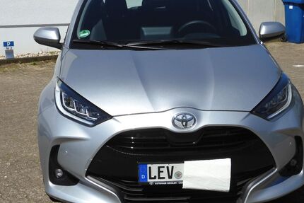 Toyota Yaris 5.280 km 16.900 &euro; Leverkusen 51375