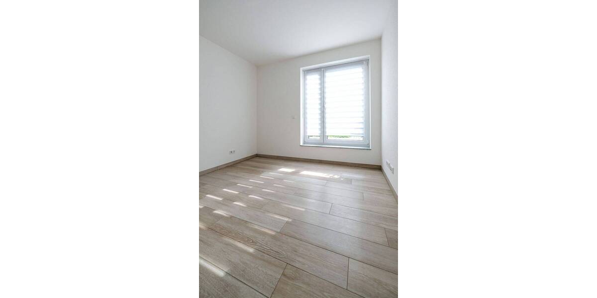 Terrassenwohnung Leverkusen Schlebusch - 2 Zimmer, 61 m&sup2;, 900&euro; | Angebot:26107564