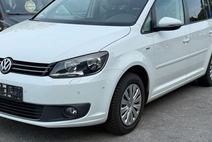 VW Touran 178.500 km 6.850 &euro; Hilden 40721