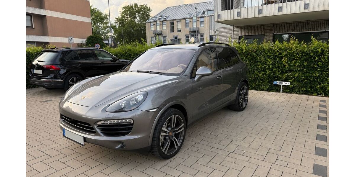 Porsche Cayenne 188.989 km 23.100 &euro; Leichlingen 42799
