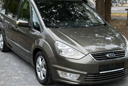 Ford Galaxy 205.000 km 6.999 &euro; Köln 51107