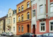 Altbau-Mehrfamilienhaus mit 6 Wohneinheiten und gemeinschaftlichem Garten