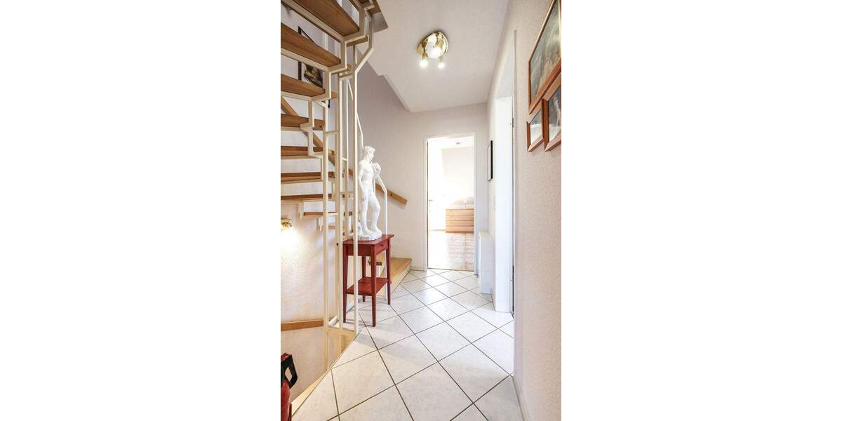 PAESCHKE-Doppelhaus in ruhiger Lage mit optimaler Anbindung 4 zimmer