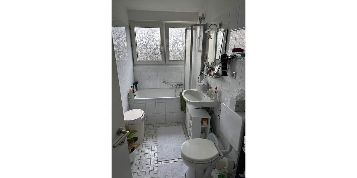 Etagenwohnung Bergisch Gladbach Heidkamp - 2 Zimmer, 48 m&sup2;, 150.000&euro; | Angebot:25292614