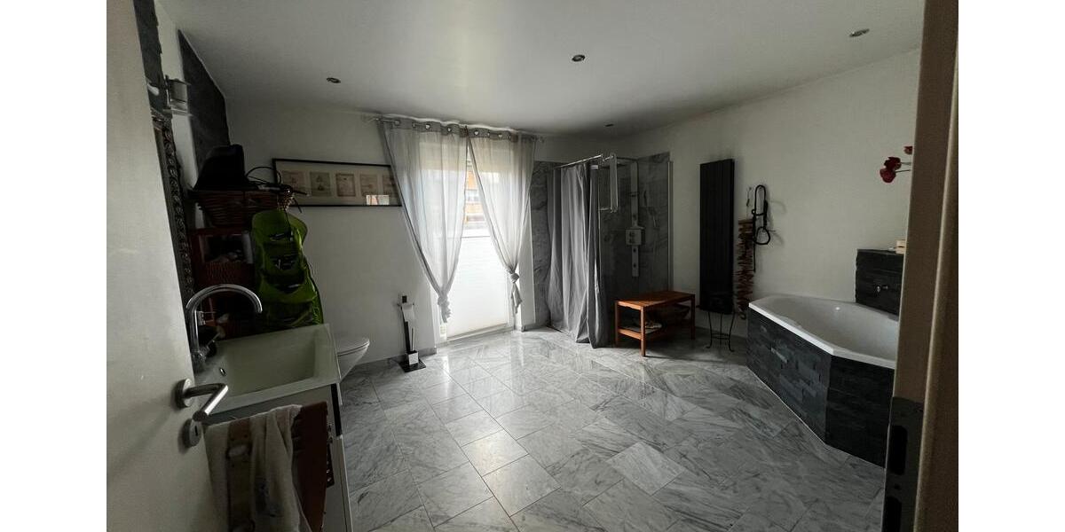 Einfamilienhaus Köln Chorweiler - 5 Zimmer, 129 m&sup2;, 695.000&euro; | Angebot:26610971