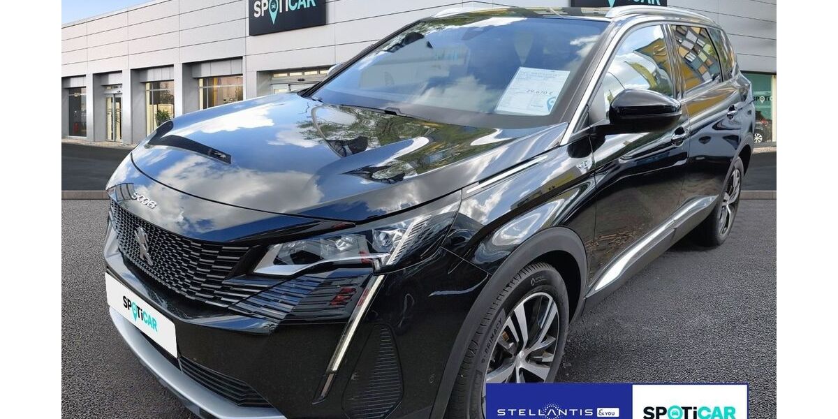 Peugeot 5008 17.146 km 28.130 &euro; Köln 50933
