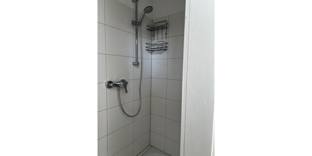 Etagenwohnung Bonn Beuel-Mitte - 1 Zimmer, 17 m&sup2;, 360&euro; | Angebot:25218152