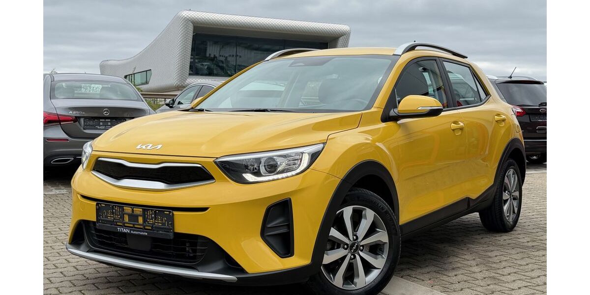 Kia Stonic 43.600 km 14.950 &euro; Erftstadt 50374