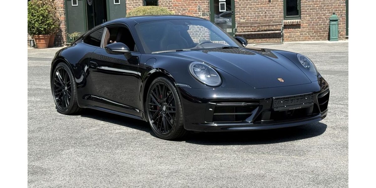 Porsche 992 13.500 km 149.790 &euro; Frechen (bei Köln) 50226