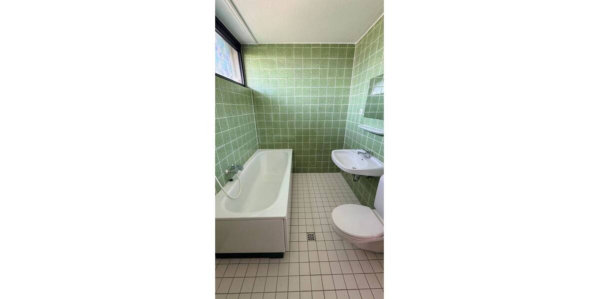 Etagenwohnung Köln Westhoven - 3 Zimmer, 102 m&sup2;, 279.900&euro; | Angebot:26407280
