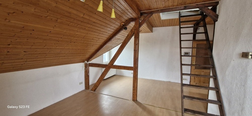 Doppelhaushälfte mit Garagenhof und kleinem Garten in Remscheid-Lennep zimmer