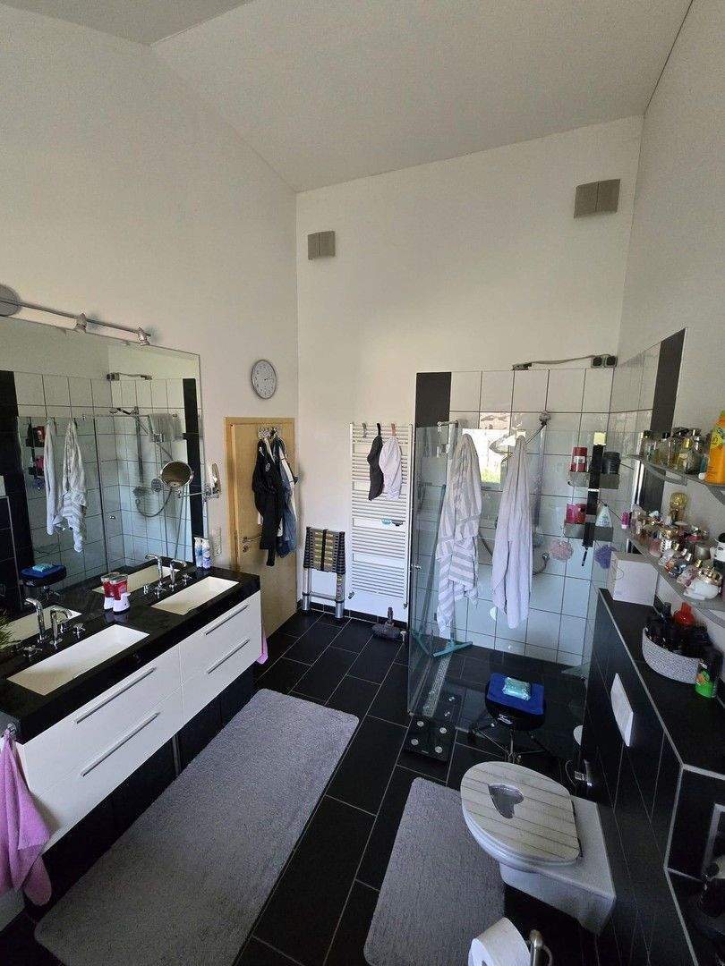 Energieeffizientes Einfamilienhaus von Kern-Haus - bezugsfertig & provisionsfrei 4 zimmer