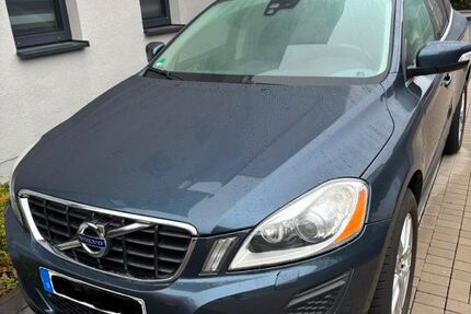 Volvo XC60 198.000 km 9.850 &euro; Siegburg 53721