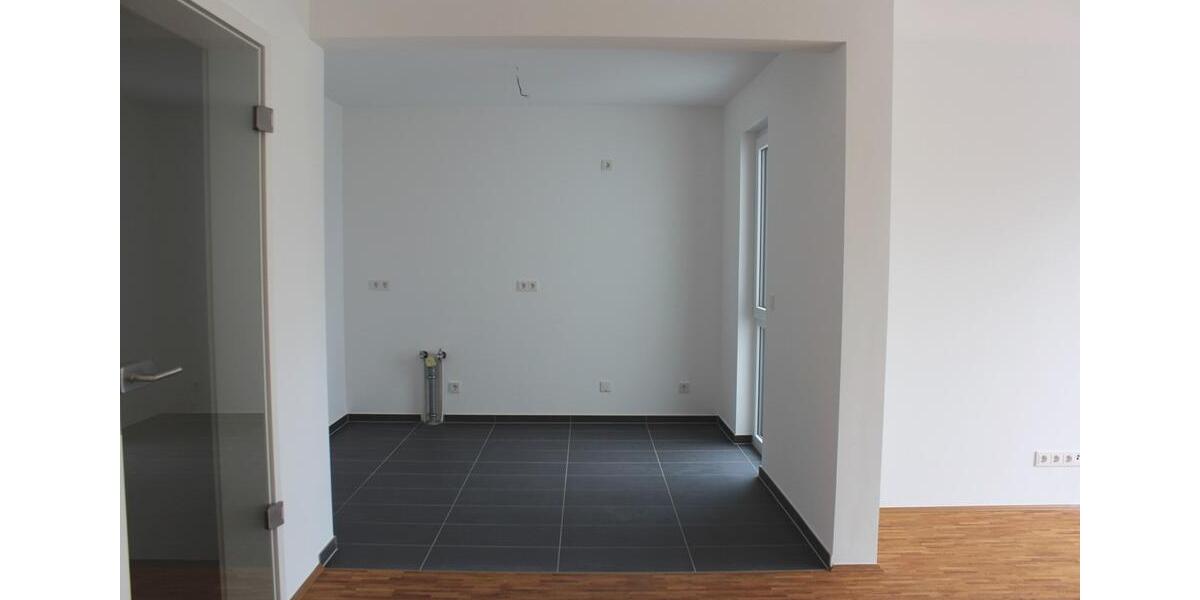 Exklusive Penthouse Wohnung mit großzügiger Dachterrasse und Weitblick! 2 zimmer