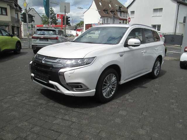 Plug-in Hybrid Outlander