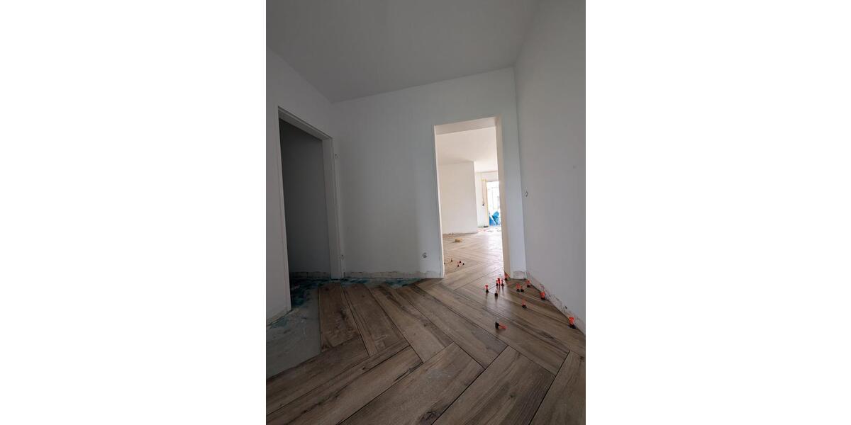 Erdgeschoßwohnung Dormagen Hackenbroich - 3 Zimmer, 80 m&sup2;, 1.100&euro; | Angebot:26316404