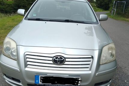 Toyota Avensis 308.000 km 2.599 &euro; Siegburg 53721