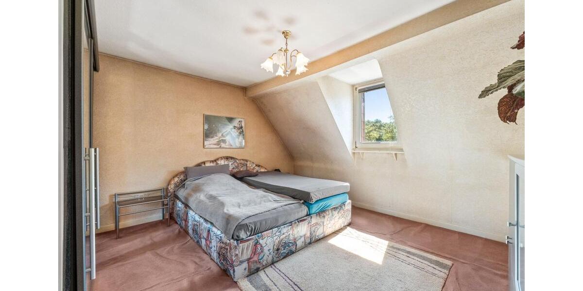 Einfamilienhaus Köln Kalk - 6 Zimmer, 160 m&sup2;, 599.000&euro; | Angebot:26223472