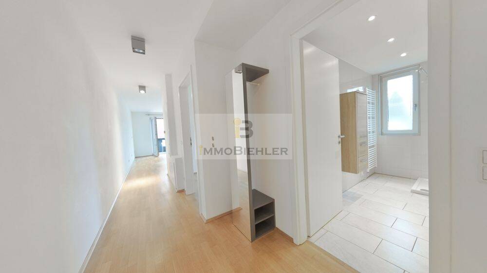 Etagenwohnung Köln Weiden - 2 Zimmer, 55 m&sup2;, 315.000&euro; | Angebot:26824663