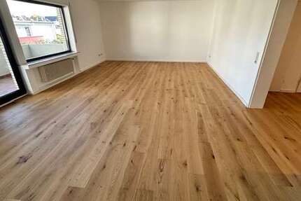Wohnung Köln Lindenthal - 3 Zimmer, 127 m&sup2;, 1.995&euro; | Angebot:27717397