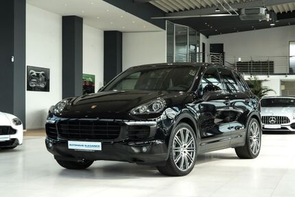 Porsche Cayenne 54.031 km 48.980 &euro; Köln 51147