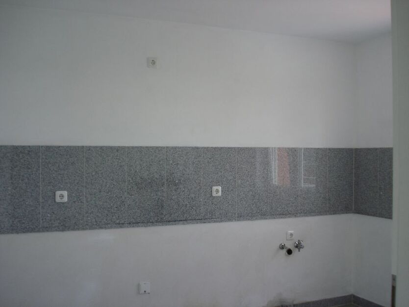 Bornheim - Brenig schöne 3-Zimmerwohnung mit Balkon ab 01.11.2025 oder nach Vereinbarung 3 zimmer