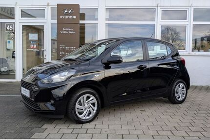 Hyundai i10 9.567 km 14.685 &euro; Monheim 40789