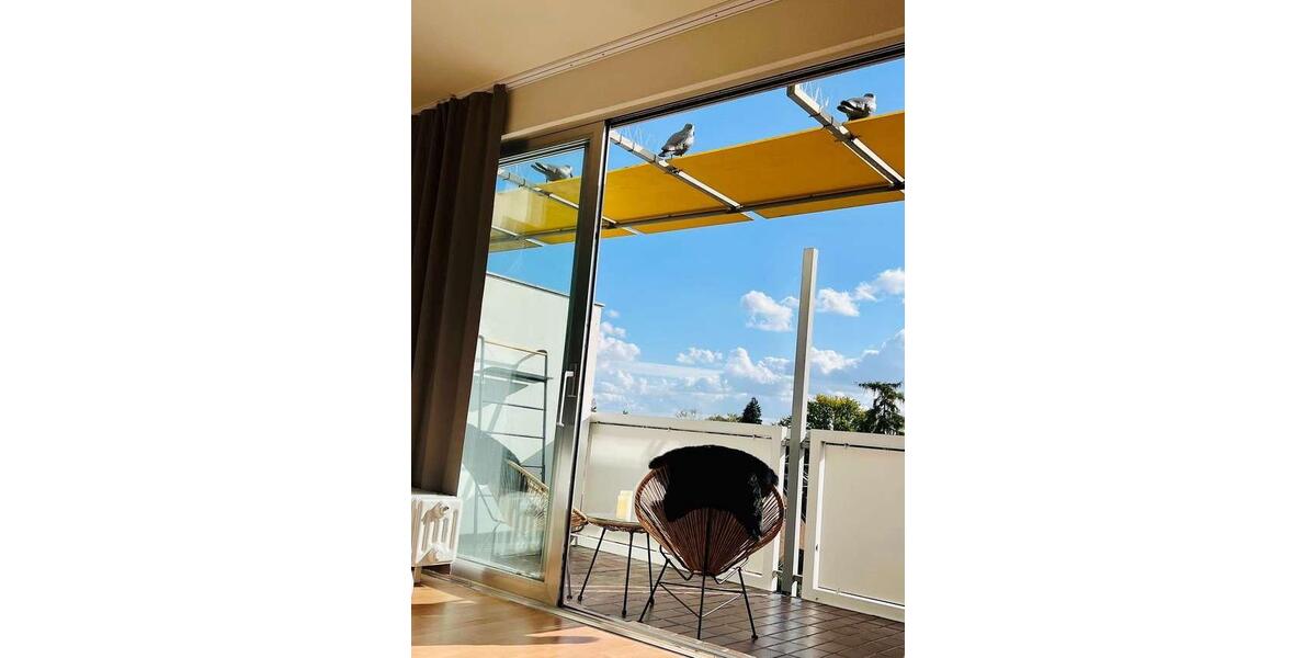 Hochwertig möbliertes 1-Zimmer-Apartment, großer Südbalkon 1 zimmer