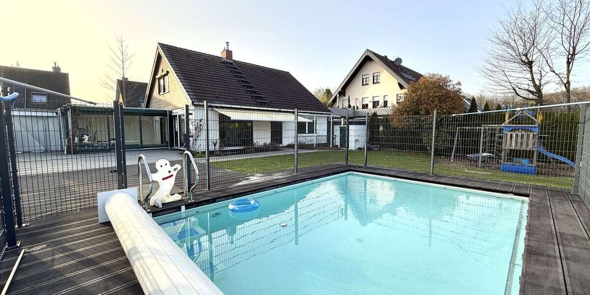 Einfamilienhaus Leverkusen Bergisch Neukirchen - 7 Zimmer, 212 m&sup2;, 849.000&euro; | Angebot:25723082