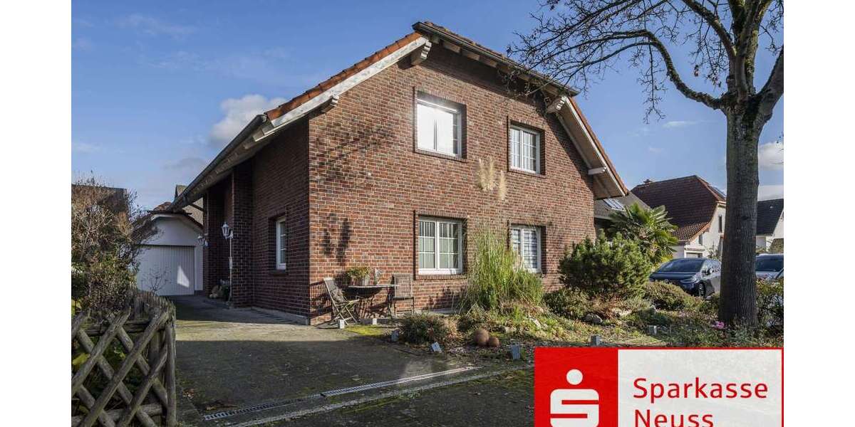 Haus zum Kaufen in Dormagen 799.000 € 190 m² 6 zimmer