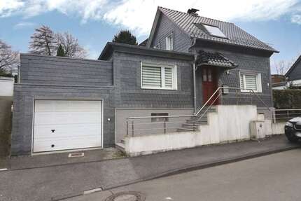 Haus zum Kaufen in Solingen 385.000 € 100 m² 4 zimmer